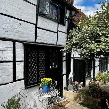 15Th Century Tiny Character Cottage-Henley Centre Exterior foto