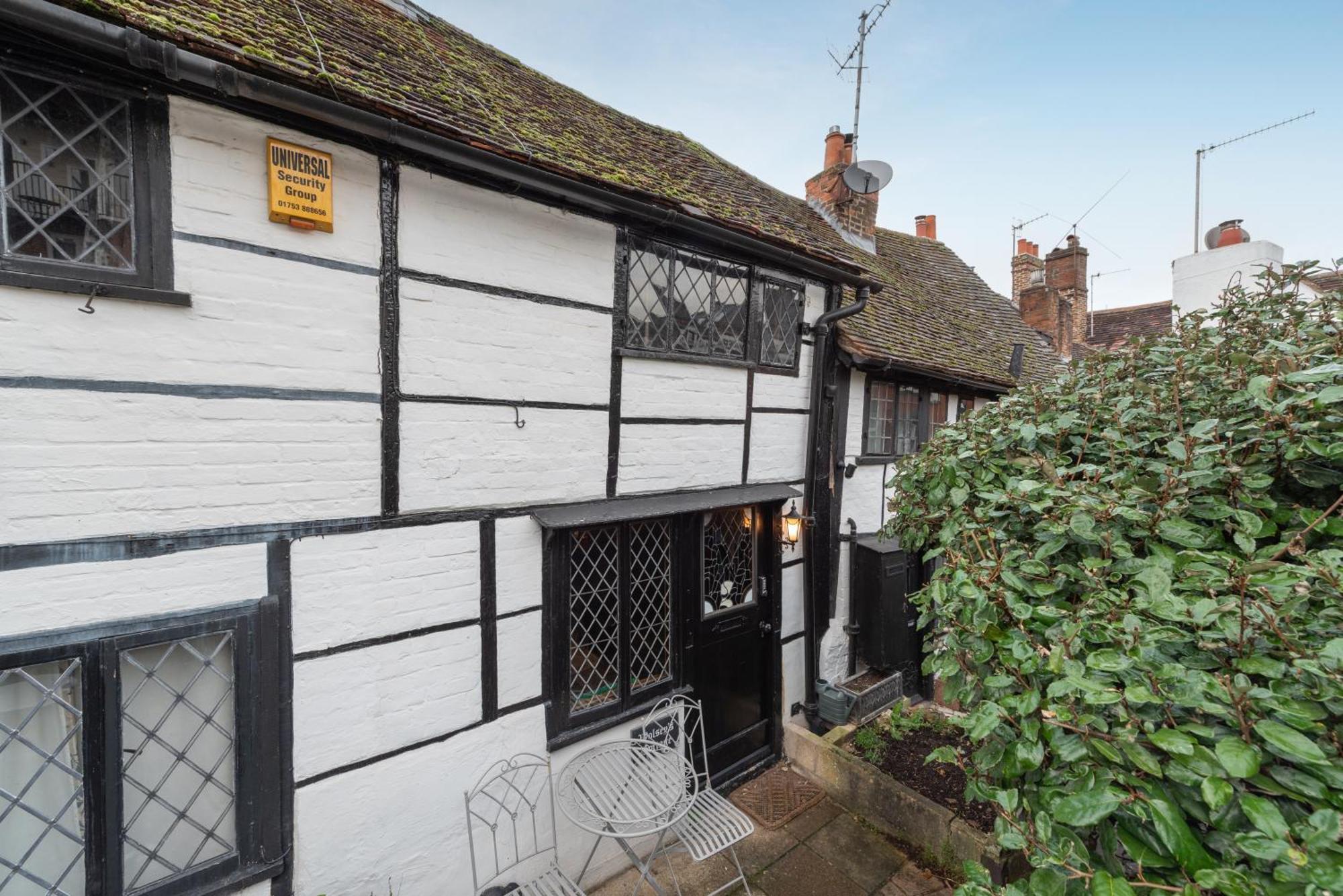 15Th Century Tiny Character Cottage-Henley Centre Exterior foto